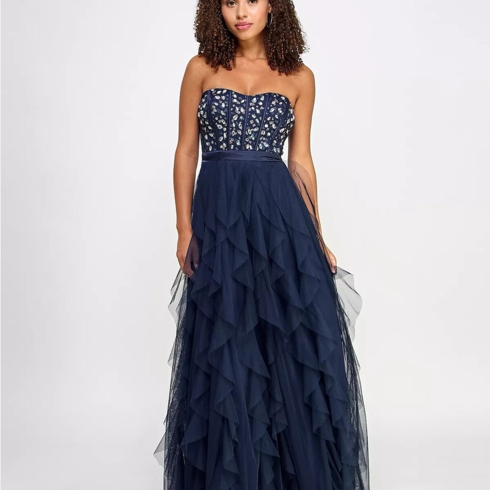 Elegant Navy Strapless Evening Gown